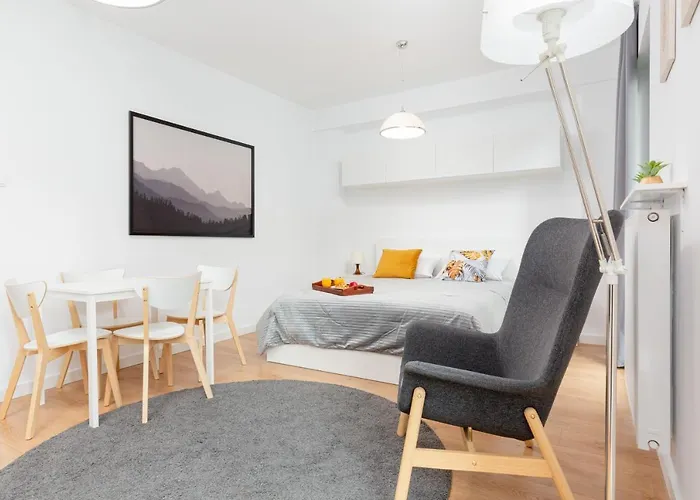 Apartments Westfield Arkadia Burakowska by Renters